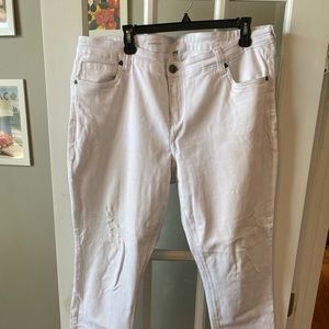 Kut from the Kloth Catherine Boyfriend White Jeans